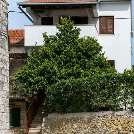 Apartments Bralic Вис Экстерьер фото